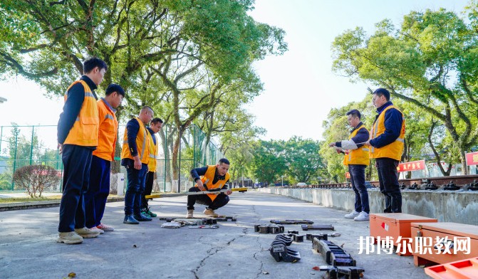 甘肅2025年職高和鐵路學校哪個好
